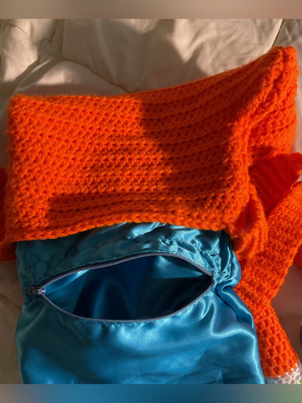 *NO LOWBALL* Crochet Darwin Crossbody Bag The Amazing World of Gumball - Picture 4 of 4